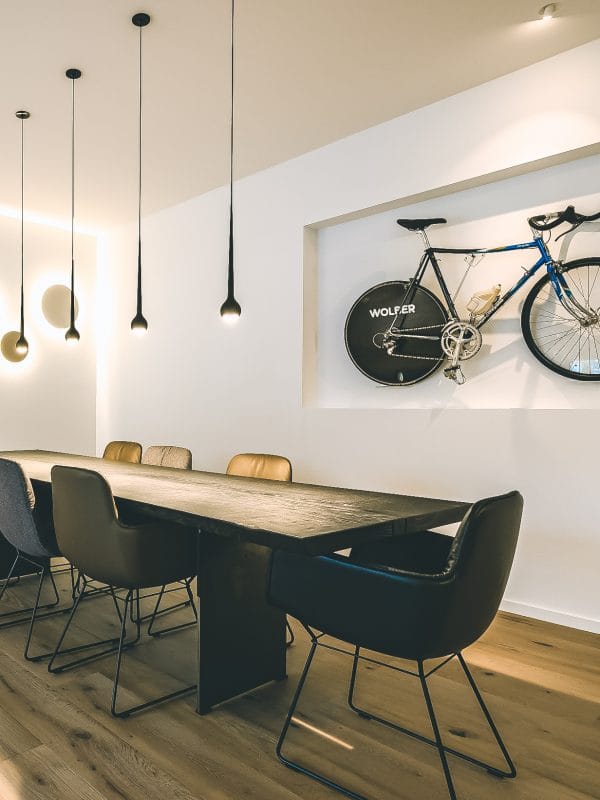 Wohnung Loft Essplatz Lichtdesign Rennrad